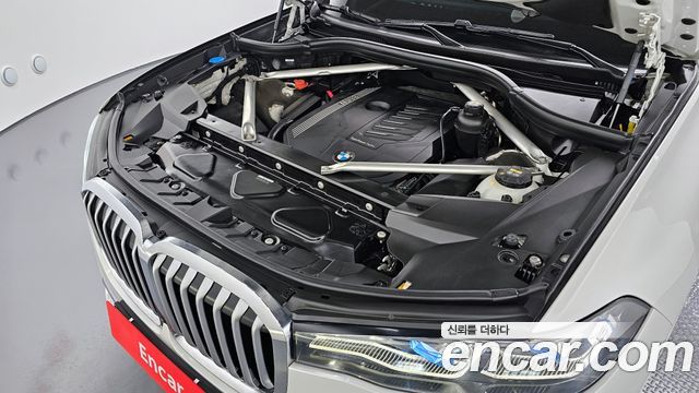 BMW X7 xDrive 40i Design Pure Excellence 7-Seater