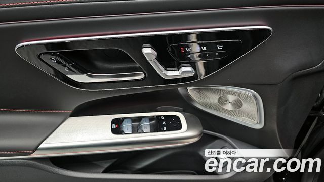 Mercedes-Benz CLE-Class AMG CLE53 4MATIC+ Cabriolet