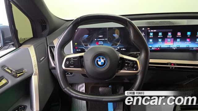 BMW iX xDrive50 Sports Plus