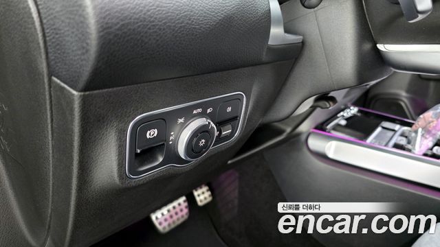 Mercedes-Benz GLB-Class GLB250 4MATIC