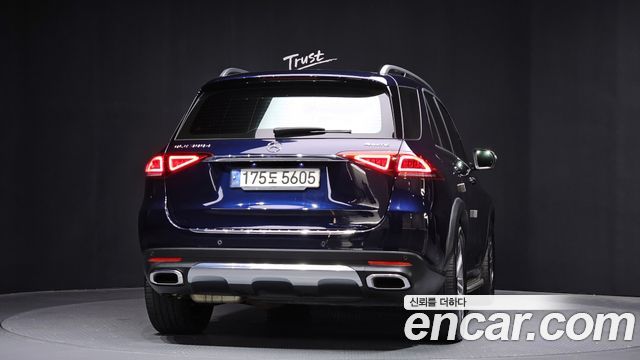 Mercedes-Benz GLE-Class GLE300d 4MATIC