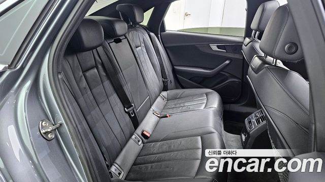 Audi A4 (B9) 40 TFSI Premium
