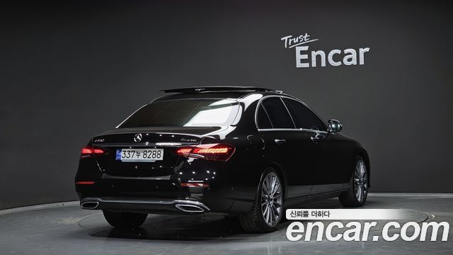 Mercedes-Benz E-Class E450 4MATIC Exclusive