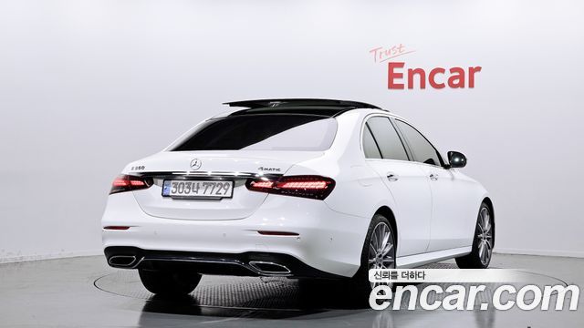 Mercedes-Benz E-Class E350 4MATIC AMG Line