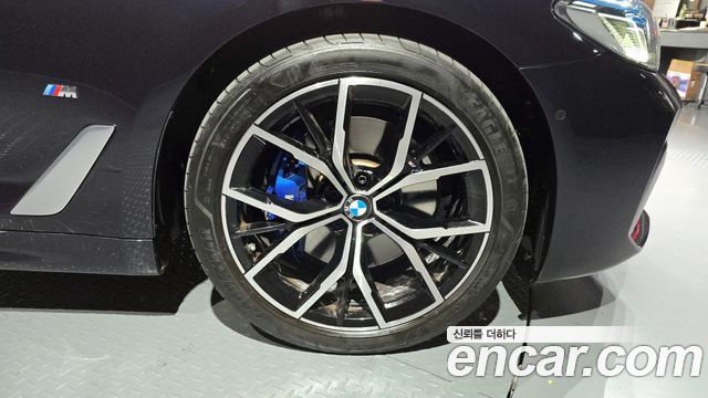 BMW 5-Series 530i M Sport Package