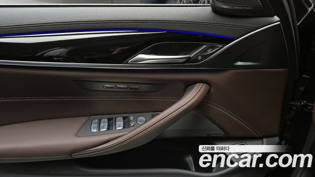 BMW 5-Series 530i M Sport Package