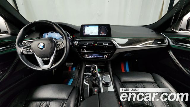 BMW 5-Series 530d M Sport Package