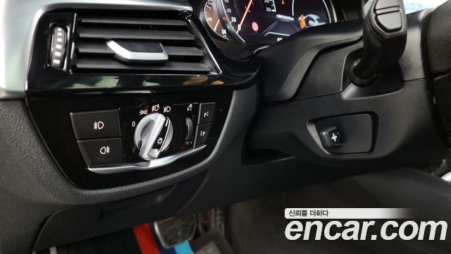 BMW 5-Series 530d M Sport Package