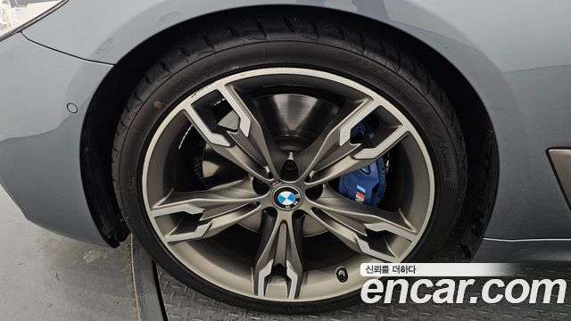 BMW 5-Series M550d xDrive