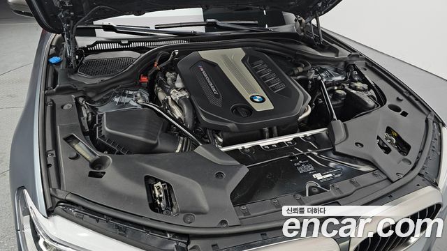 BMW 5-Series M550d xDrive