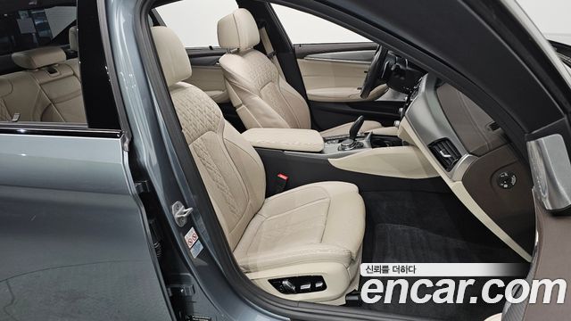 BMW 5-Series M550d xDrive