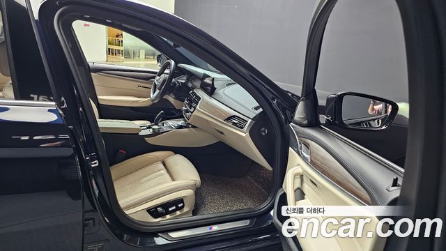 BMW 5-Series 520i M Sport