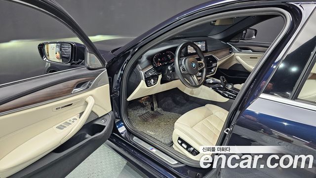 BMW 5-Series 520i M Sport