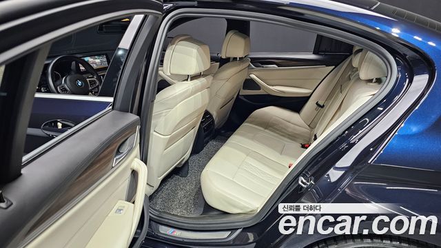 BMW 5-Series 520i M Sport