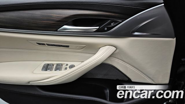 BMW 5-Series 520i M Sport