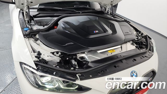 BMW i4 M50