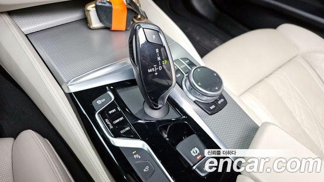 BMW 5-Series M550d xDrive
