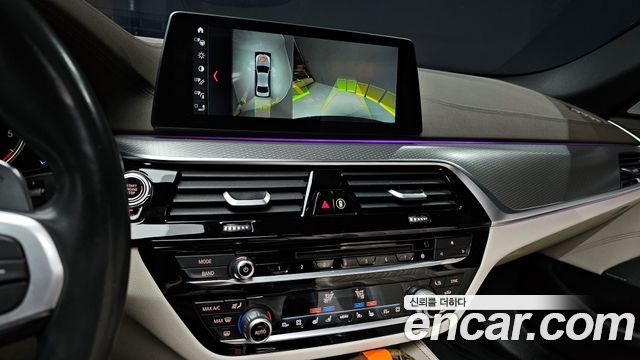 BMW 5-Series M550d xDrive