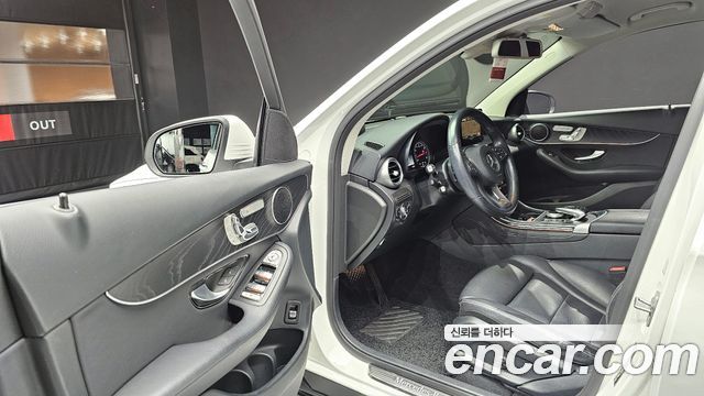 Mercedes-Benz GLC-Class GLC300 4MATIC