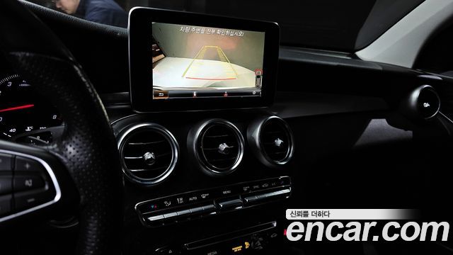Mercedes-Benz GLC-Class GLC300 4MATIC