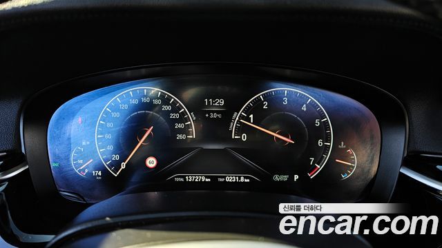 BMW 5-Series 530i xDrive M Sport Package Plus