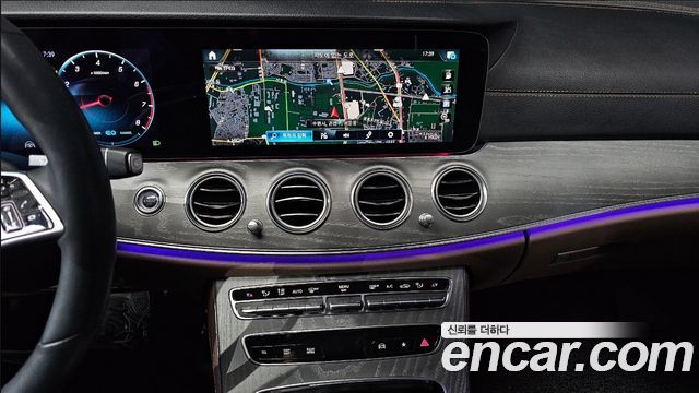 Mercedes-Benz E-Class E350 4MATIC Avantgarde