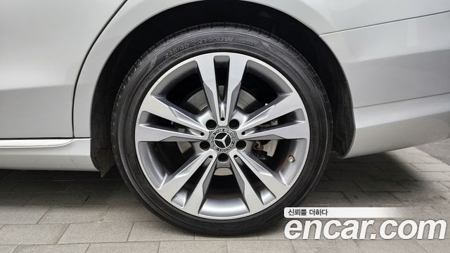 Mercedes-Benz C-Class C220 d Avantgarde
