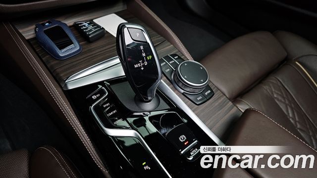 BMW 5-Series 530i M Sport Package