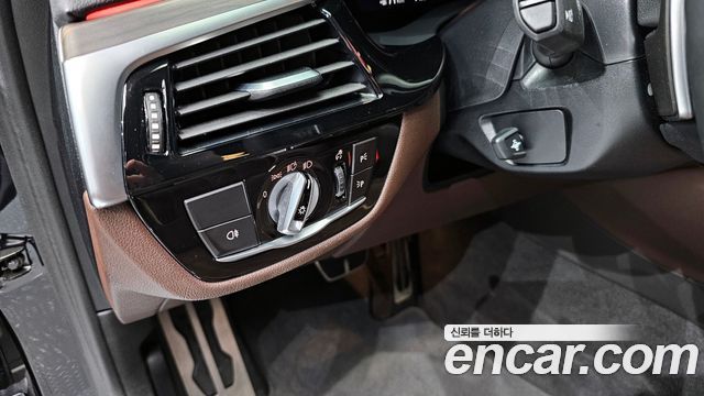 BMW 5-Series 530i M Sport Package