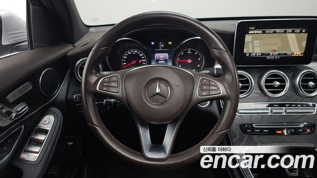 Mercedes-Benz GLC-Class GLC220 d 4MATIC Premium