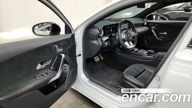Mercedes-Benz A-Class AMG A35 4MATIC Sedan