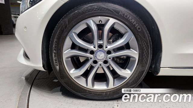 Mercedes-Benz C-Class C220 d Avantgarde