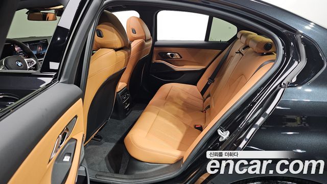 BMW 3-Series 320i M Sport