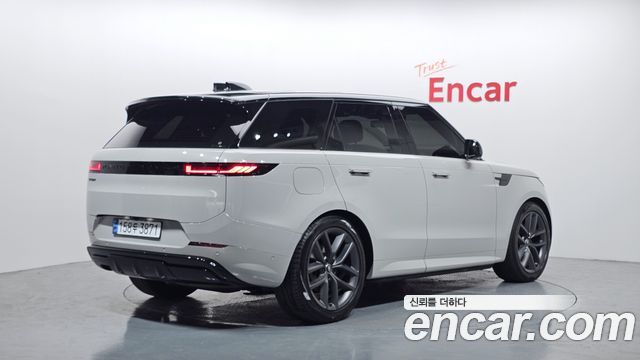 Land Rover Range Rover Sport D300 HSE Dynamic