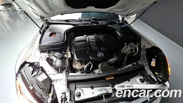Mercedes-Benz GLC-Class GLC220 d 4MATIC