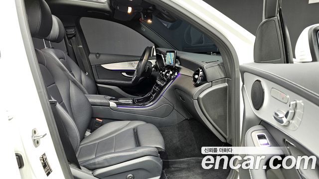 Mercedes-Benz GLC-Class GLC220 d 4MATIC