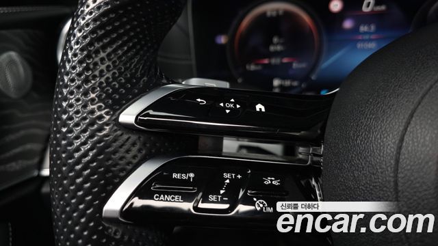 Mercedes-Benz E-Class E450 4MATIC Cabriolet