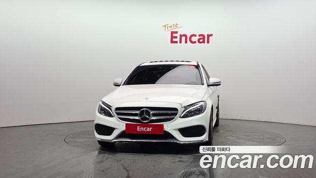 Mercedes-Benz C-Class C200 AMG Line