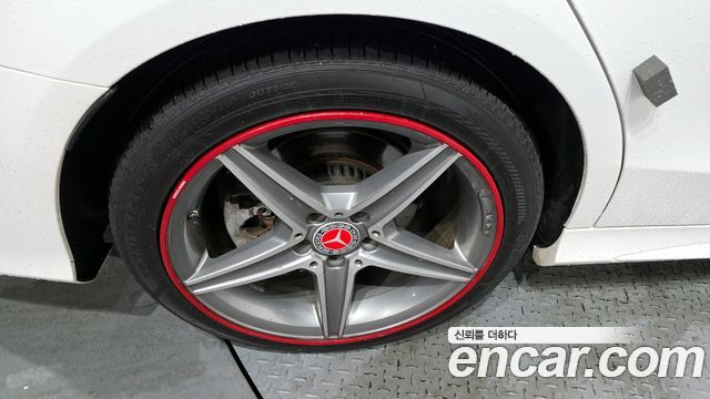 Mercedes-Benz C-Class C200 AMG Line