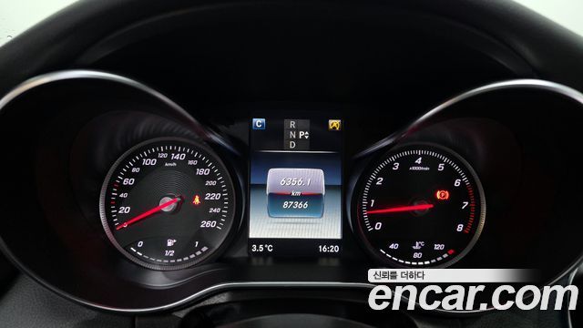 Mercedes-Benz C-Class C200 AMG Line
