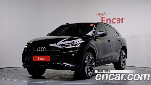 Audi Q8 55 TFSI Quattro Premium