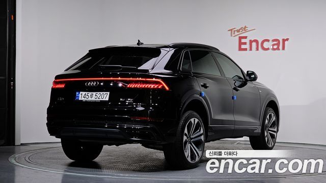 Audi Q8 55 TFSI Quattro Premium