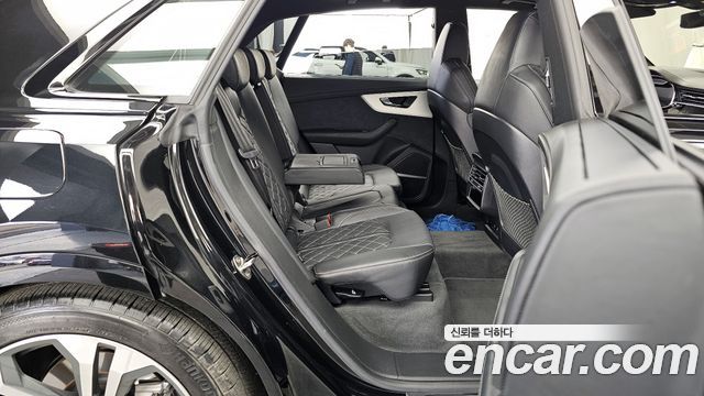Audi Q8 55 TFSI Quattro Premium