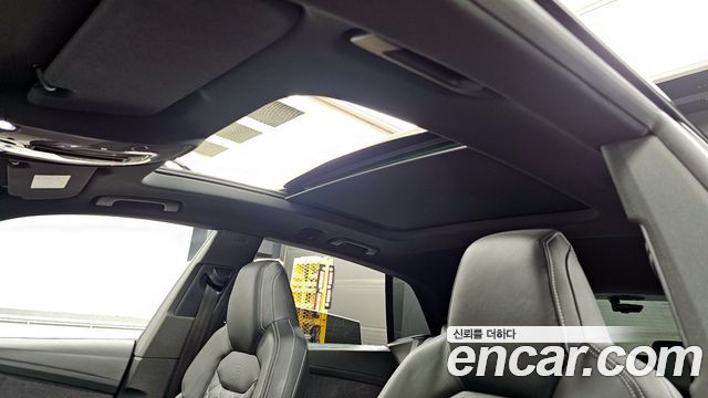 Audi Q8 55 TFSI Quattro Premium