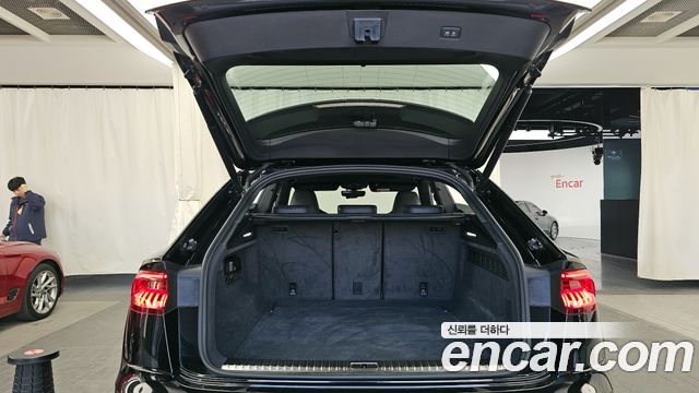 Audi Q8 55 TFSI Quattro Premium