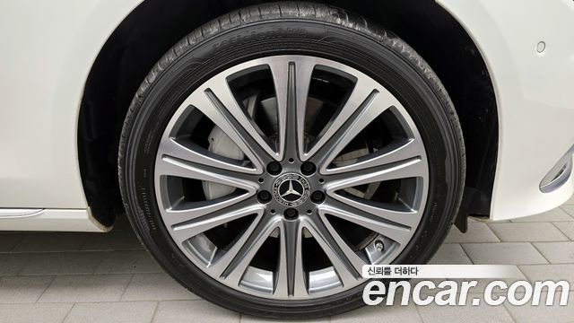 Mercedes-Benz E-Class E350 4MATIC Exclusive