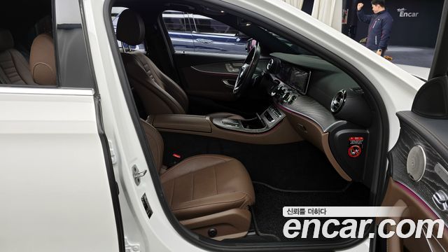 Mercedes-Benz E-Class E350 4MATIC Exclusive