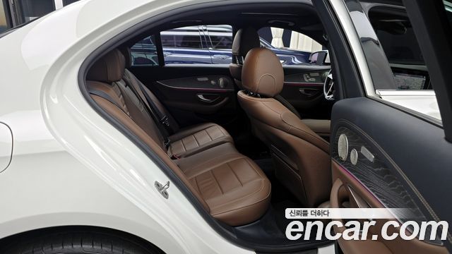 Mercedes-Benz E-Class E350 4MATIC Exclusive