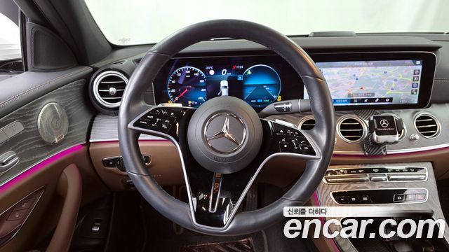 Mercedes-Benz E-Class E350 4MATIC Exclusive