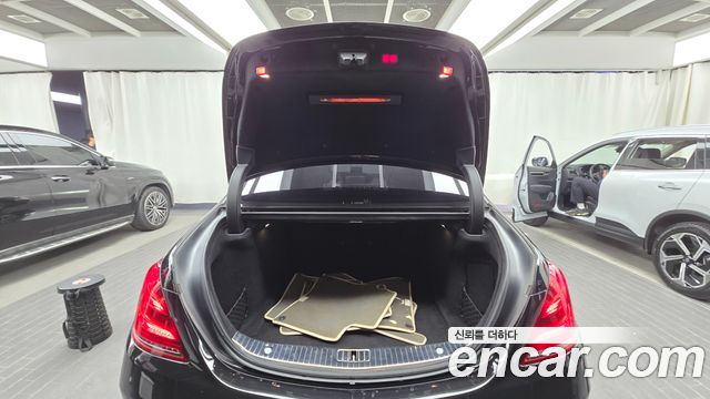 Mercedes-Benz S-Class S63 AMG 4MATIC+